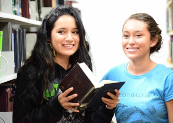 LA BIBLIOTECA DE LA UABCS, ESPACIO CLAVE PARA EL  APRENDIZAJE, LA INVESTIGACIÓN Y VIDA UNIVERSITARIA