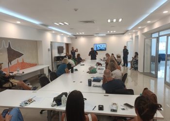 CAPACITAN BOMBEROS DE CSL A PERSONAS EXTRANJERAS EN PREVENCIÓN ANTE TEMPORADA CICLÓNICA