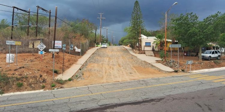 ARRANCA LA PAVIMENTACIÓN DE LA CALLE HEROICO COLEGIO MILITAR EN SAN ANTONIO