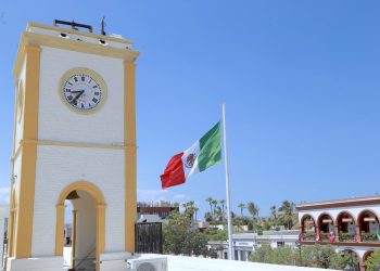 INICIA RESTAURACIÓN DEL RELOJ UBICADO EN PALACIO MUNICIPAL EN SAN JOSÉ DEL CABO