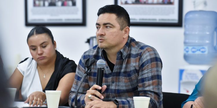 SE REÚNE LA TITULAR DE FINANZAS CON LAS COMISIONES DE ASUNTOS POLÍTICOS Y LA COMISIÓN ESPECIAL PLURAL COADYUVANTE PARA ANALIZAR LA CREACIÓN DEL SEXTO MUNICIPIO