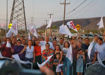 GOBERNADOR VÍCTOR CASTRO INAUGURA OBRA DE PAVIMENTACIÓN DEL BULEVAR BAHÍA CONCEPCIÓN