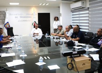 SE GRADÚAN 189 ALUMNOS DE LA UNIVERSIDAD PEDAGÓGICA NACIONAL LA PAZ