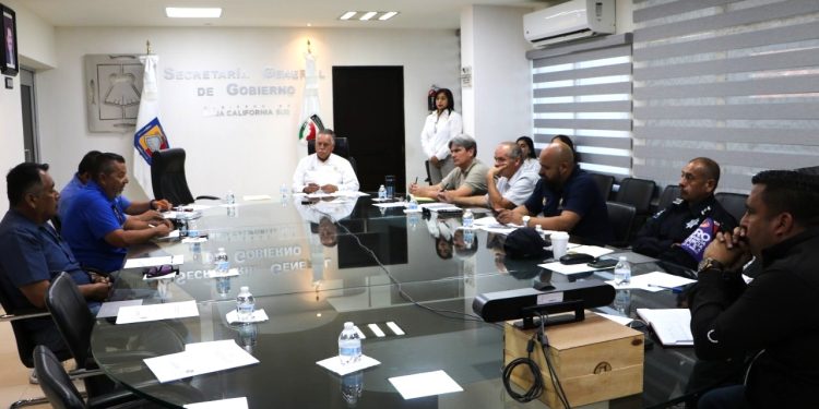 SE GRADÚAN 189 ALUMNOS DE LA UNIVERSIDAD PEDAGÓGICA NACIONAL LA PAZ