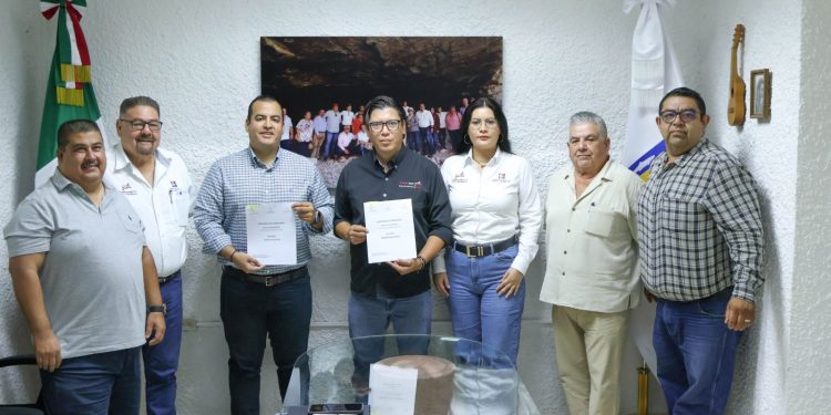 ENTREGAN INMUEBLES EN COMODATO AL  INSTITUTO SUDCALIFORNIANO DE CULTURA