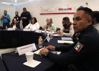 REALIZA SEP ENTREGA DE 270 TÍTULOS  A EGRESADOS NORMALISTAS DE BCS