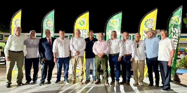 EDUCACIÓN, CLAVE PARA LA TRANSFORMACIÓN : CASTRO COSIÓ EN EL ANIVERSARIO DEL ITES