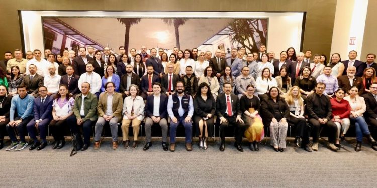 MÁS DE 500 HABITANTES DE EL DÁTIL TENDRÁN ACCESO A ENERGÍA LIMPIA CON QUIOSCO SOLAR