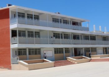 GOBIERNO DE BCS IMPULSA LA ECONOMÍA LOCAL CON ENTREGA DE APOYOS A EMPRENDEDORAS Y EMPRENDEDORES PACEÑOS