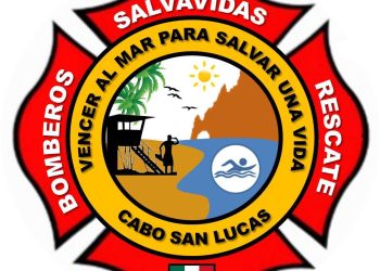    CELEBRAN BOMBEROS DE CABO SAN LUCAS ALIANZA CON LA FEDERACIÓN MEXICANA DE SALVAMENTO Y RESCATE ACUÁTICO