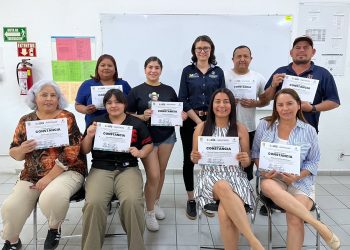 IMDIS CONCLUYE TALLERES DE LENGUA DE SEÑAS MEXICANA EN LOS NIVELES 2 Y 3