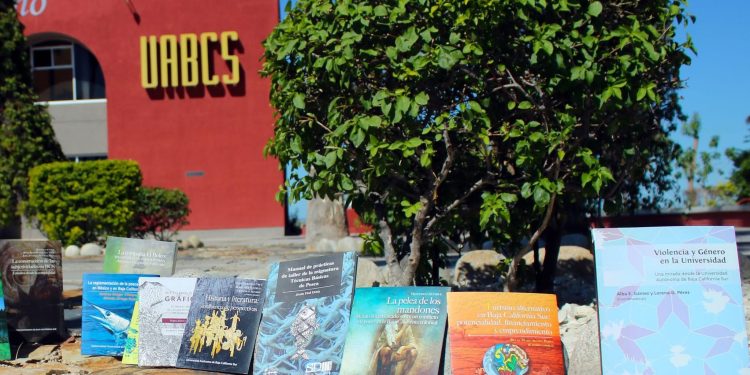 EDITORIAL UABCS FORTALECE EL FOMENTO A LA  LECTURA Y LA DIFUSIÓN DEL CONOCIMIENTO  DENTRO Y FUERA DEL CAMPUS UNIVERSITARIO