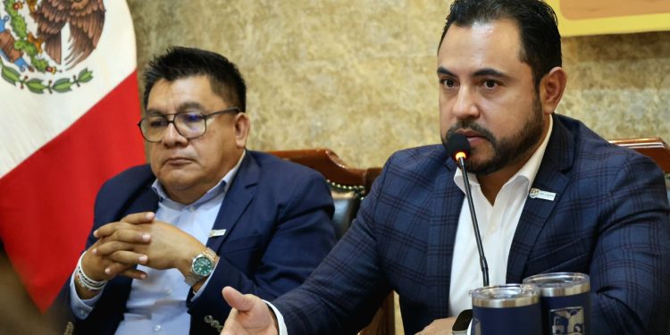 REPRUEBA ALCALDE CHRISTIAN AGÚNDEZ HECHOS QUE INVOLUCRAN A AGENTES DE SEGURIDAD PÚBLICA