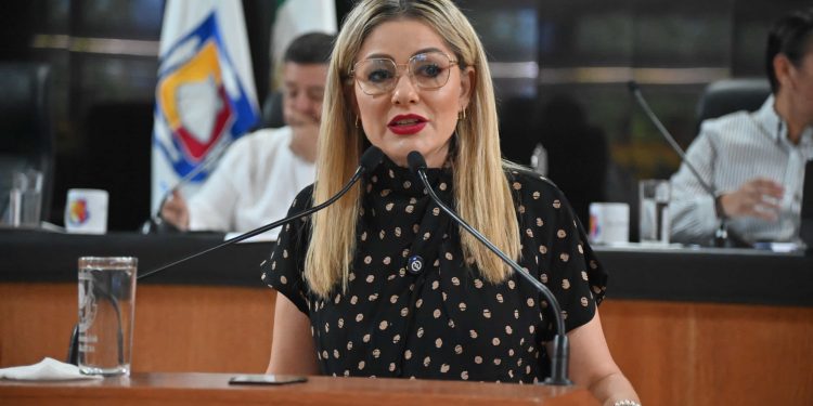 SE PRONUNCIAN DIPUTADAS EN CONTRA DE EXPRESIONES DE VIOLENCIA CONTRA MUJERES