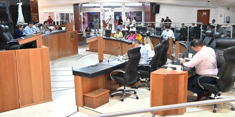 FUE APROBADA EN BCS REFORMA QUE EVITA EL NEPOTISMO Y ELIMINA LA REELECCIÓN