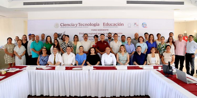 CELEBRAN EN LA UABCS FORO REGIONAL CON MIRAS A LA TRANSFORMACIÓN DEL SISTEMA NACIONAL DE POSGRADOS