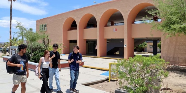 INICIA UABCS CLASES EN TODO EL ESTADO