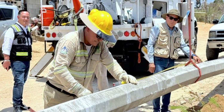 SEGUNDA EDICIÓN DEL BAZAR JUVENIL LOS CABOS : UN ESPACIO DEDICADO AL TALENTO LOCAL