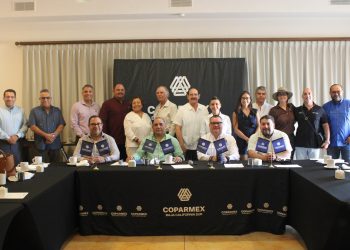 BAJA CALIFORNIA SUR SEGUIRÁ DISTINGUIÉNDOSE COMO EL LUGAR MÁS SEGURO DEL PAÍS CON EL TRABAJO INCANSABLE DE SUS AUTORIDADES Y CONFIANZA DE LA SOCIEDAD