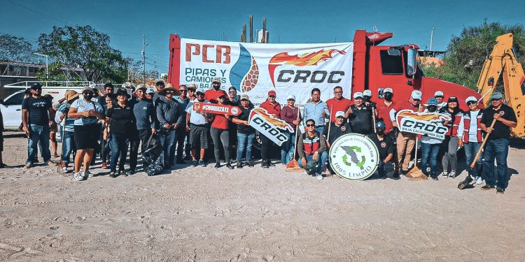 BOMBEROS DE SAN JOSÉ DEL CABO CELEBRAN CON ASCENSOS, GRADUACIONES Y DONACIÓN DE CAMION CISTERNA