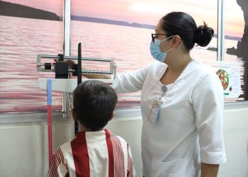 ALERTA IMSS BAJA CALIFORNIA SUR SOBRE NO EXCEDERSE EN PESO DE MOCHILAS ESCOLARES