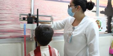 ALERTA IMSS BAJA CALIFORNIA SUR SOBRE NO EXCEDERSE EN PESO DE MOCHILAS ESCOLARES