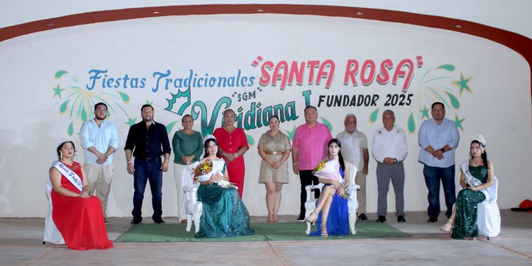 CORONAN A VIRIDIANA I COMO REYNA DE LAS FIESTAS TRADICIONALES DE SANTA ROSA FUNDADOR 2025