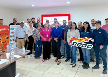    IMPULSAN ACCESO A PREPARATORIA ABIERTA PARA TRABAJADORES DE LA CROC EN CABO SAN LUCAS