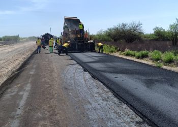 ENTREGA INVI MATERIALES DE AUTOCONSTRUCCIÓN A FAMILIAS AFECTADAS CON LLUVIAS EN MULEGÉ