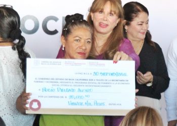 RECONOCE GOBIERNO DE BCS A MUJERES PIONERAS E IMPULSA A EMPRENDEDORES LOCALES