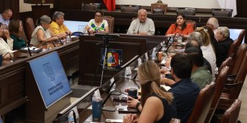 GOBERNADOR VCC ENCABEZA REUNIÓN DE EVALUACIÓN TRAS EL PASO DEL HURACÁN “LORENA “