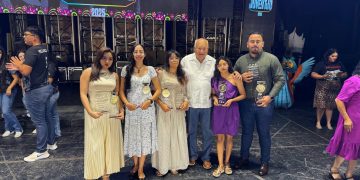 RECONOCE GOBERNADOR CASTRO COSIÓ EL TALENTO DE LA JUVENTUD SUDCALIFORNIANA EN LOS “ PREMIOS JUVENTUD 2025”