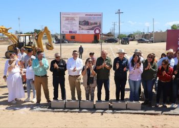 GOBERNADOR VÍCTOR CASTRO PONE EN MARCHA LA CONSTRUCCIÓN DE LA CASA CUNA -CASA HOGAR EN VIZCAINO
