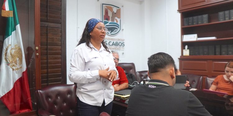    BRINDA GOBIERNO MUNICIPAL DE LOS CABOS AYUDA HUMANITARIA PARA FAMILIAS AFECTADAS POR LLUVIAS EN MULEGÉ