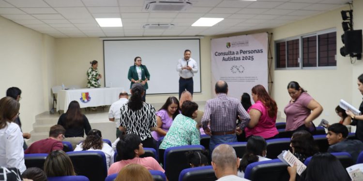 EN LA UABCS SE LLEVÓ A CABO LA ETAPA INFORMATIVA DE LA CONSULTA A PERSONAS AUTISTAS EN EL MUNICIPIO DE LA PAZ