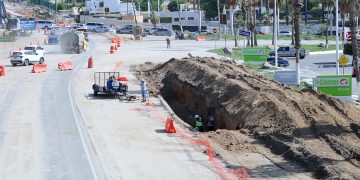       PIDEN TOMAR PRECAUCIONES ANTE PERMANENTES CAMBIOS DE SENTIDO VIAL EN GLORIETA DE FONATUR