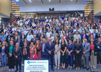 PARTICIPAN AUTORIDADES DE LOS CABOS EN EL FORO NACIONAL DE PESCA SUSTENTABLE EN CÁMARA DE DIPUTADOS