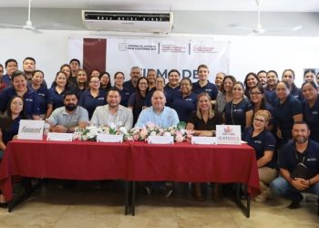 FIRMAN ICATEBCS Y FONACOT CONVENIO  PARA BENEFICIO DE LOS TRABAJADORES