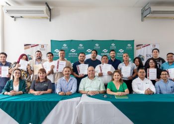 FIRMAN ICATEBCS Y FONACOT CONVENIO  PARA BENEFICIO DE LOS TRABAJADORES