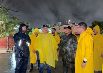 ABASTECE OPORTUNAMENTE OFICIALIA MAYOR REFUGIOS TEMPORALES