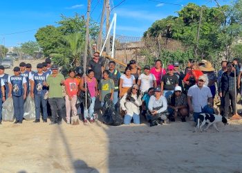 REALIZAN JORNADAS MÁSIVAS DE LIMPIEZA Y DESCACHARRIZACION EN CABO SAN LUCAS