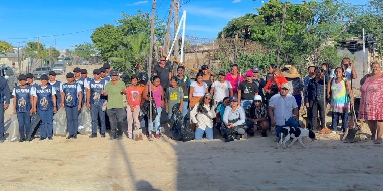 REALIZAN JORNADAS MÁSIVAS DE LIMPIEZA Y DESCACHARRIZACION EN CABO SAN LUCAS