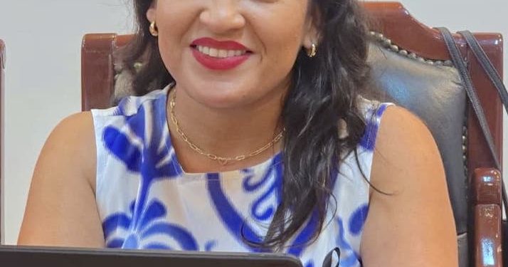 SOLICITA REGIDORA VALERIE OLMOS A TRANSPORTE DEL ESTADO PADRÓN DE CONCESIONARIOS EN LOS CABOS