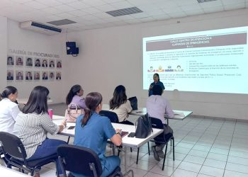 AVANZA EL GOBIERNO DEL ESTADO EN TRABAJOS DE BACHEO Y LIMPIEZA DE CALLES