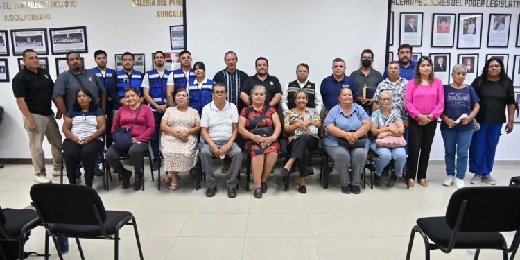 CANCELAN TIMBRE POSTAL CONMEMORATIVO AL 50  NIVERSARIO DE DON JOSÉ SULAIMÁN EN LA  PRESIDENCIA DEL CONSEJO MUNDIAL DE BOXEO