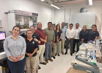 SE REALIZA EN LABORATORIO DE QUÍMICA FORENSE DE LA PGJE PROGRAMA PILOTO PARA UNIFICARESTÁNDARES DE IDENTIFICACIÓN DE OPIOIDES Y MONITOREO DE DROGAS SINTÉTICAS ENTRE MÉXICO Y EUA