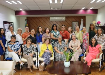 REALIZAN SUPERVISORAS DE PREESCOLAR DE LA  PAZ Y LOS CABOS UN INTERCAMBIO PEDAGÓGICO