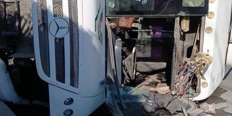 IMPUTADO POR DAÑOS Y TRES CARGOS DE LESIONES CULPOSAS QUEDA VINCULADO A PROCESO EN LOS CABOS