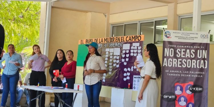 REFLEXIONAN EN LA UABCS SOBRE EL PAPEL DE LA MUJER EN EL CAMPO