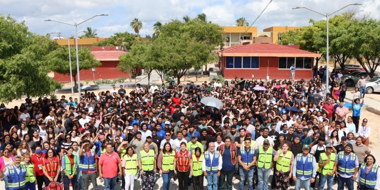 UABCS SE SUMÓ AL SIMULACRO NACIONAL 2025 CON ACTIVA PARTICIPACIÓN DE SU COMUNIDAD UNIVERSITARIA